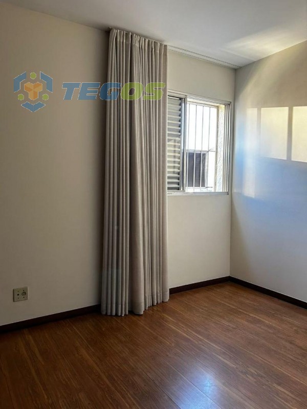 Apartamento localizado em Lourdes. 3 quartos (1 suítes), 0 banheiros e 2 vagas. Foto 6