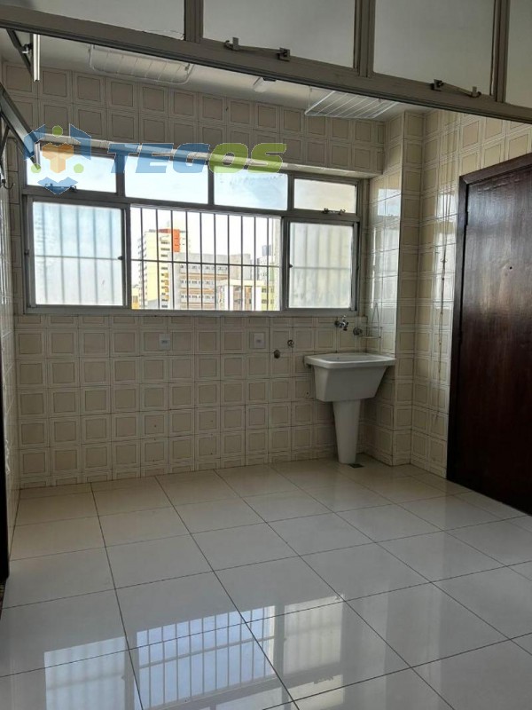 Apartamento localizado em Lourdes. 3 quartos (1 suítes), 0 banheiros e 2 vagas. Foto 10