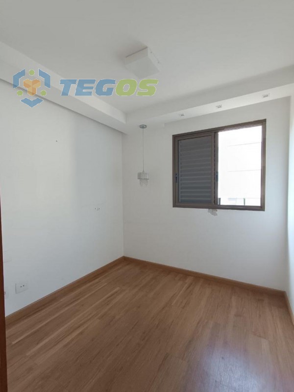 Apartamento localizado em Santo Antônio. 3 quartos (1 suítes), 3 banheiros e 2 vagas. Foto 8