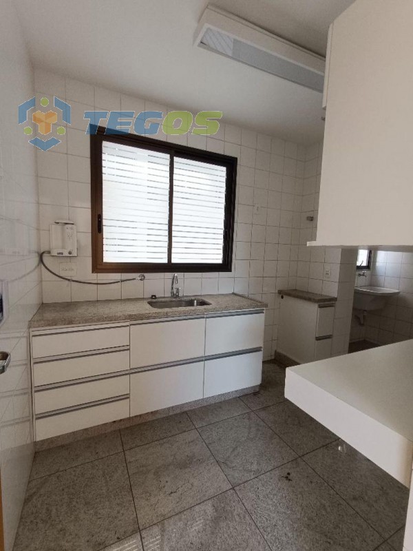 Apartamento localizado em Santo Antônio. 3 quartos (1 suítes), 3 banheiros e 2 vagas. Foto 9