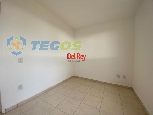 APARTAMENTO 2 QUARTOS COM VAGA LIVRE Foto 13