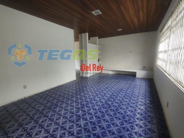 Apartamento com 4 Quartos e 3 banheiros à Venda, 133 m² por R$656.000,00 Foto 2