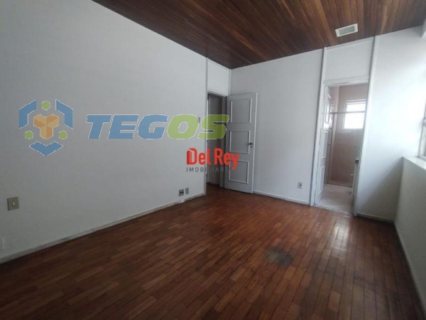 Apartamento com 4 Quartos e 3 banheiros à Venda, 133 m² por R$656.000,00 Foto 14