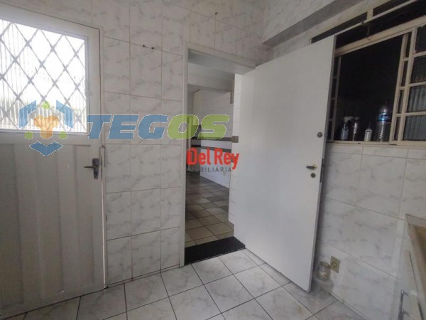 Apartamento com 4 Quartos e 3 banheiros à Venda, 133 m² por R$656.000,00 Foto 21