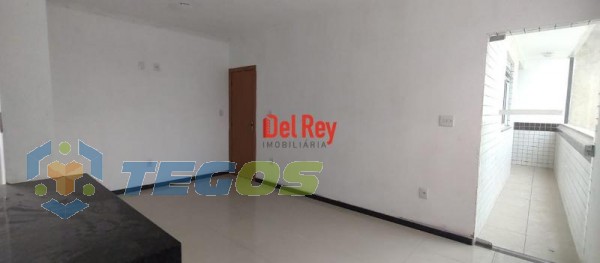 Apartamento com 3 Quartos e 2 banheiros à Venda, 110 m² Foto 4