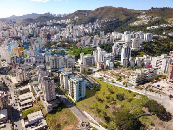 Apartamento localizado em Buritis. 2 quartos (1 suítes), 1 banheiros e 2 vagas. Foto 6