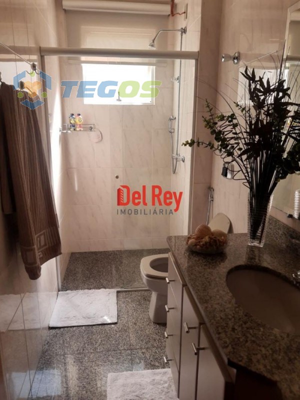 Vendo no Caiçara excelente apartamento com 4 quartos Foto 13