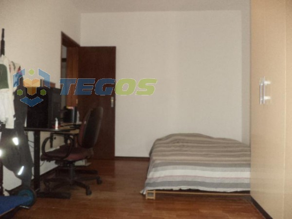 Apartamento localizado em Alto Barroca. 3 quartos, 1 banheiros e 1 vagas. Foto 9