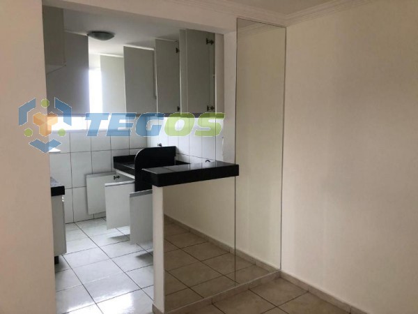 Apartamento localizado em Camargos. 3 quartos (1 suítes), 2 banheiros e 1 vagas. Foto 9