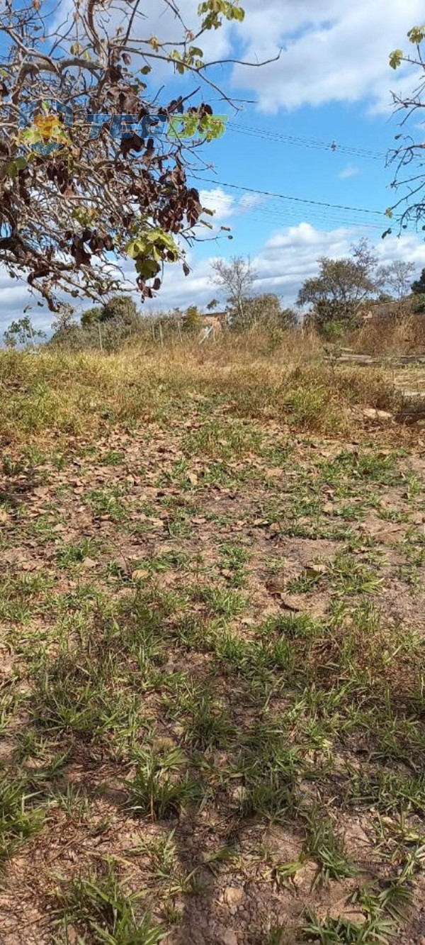 Lote localizado em Veredas. 0 quartos, 0 banheiros e 0 vagas. Foto 1