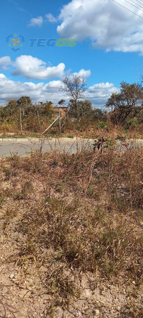 Lote localizado em Veredas. 0 quartos, 0 banheiros e 0 vagas. Foto 5